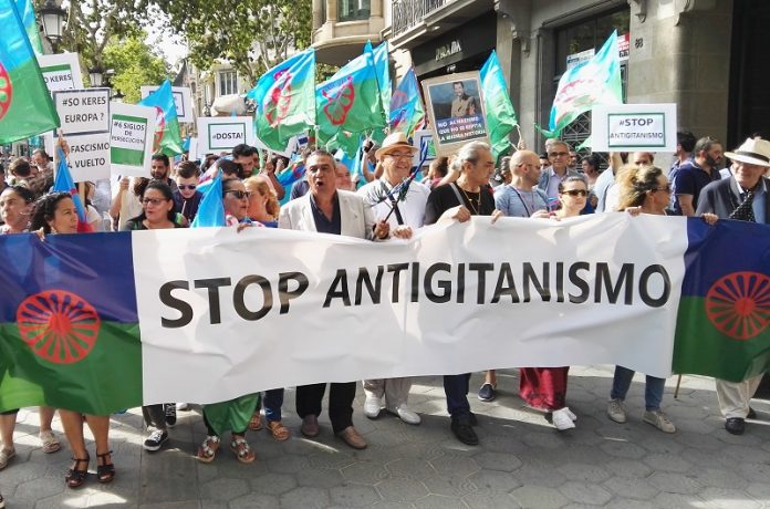 El Pueblo Gitano de Catalunya se manifiesta contra el ministro de interior italiano